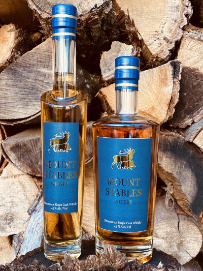Whisky Mount Stables 0,5l