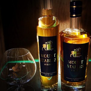 Whisky Mount Stables 0,2l